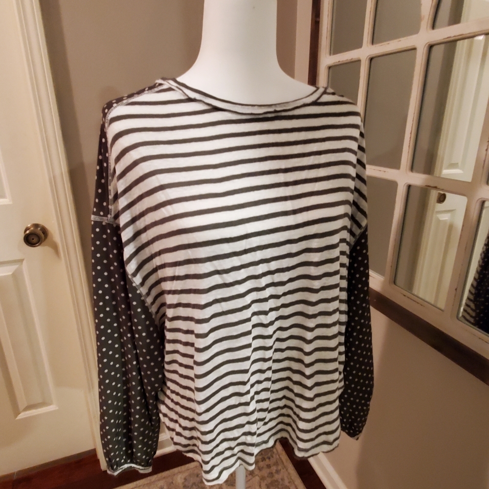 Boutique top green white stripe dot